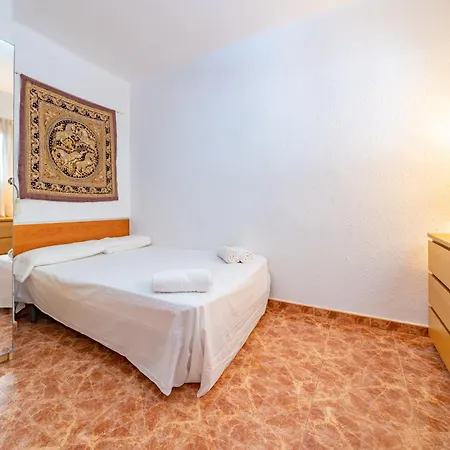 Homeholidaysrentals Malvina * Pineda de Mar