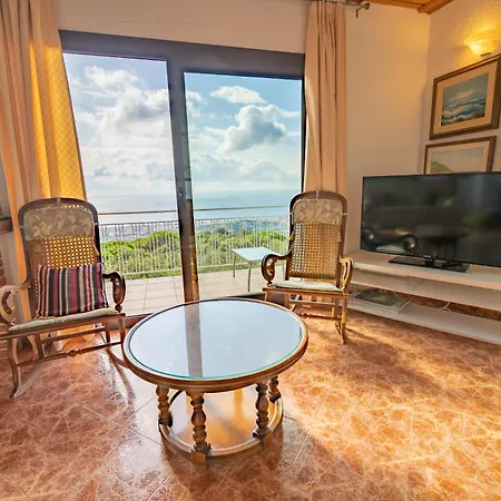 Homeholidaysrentals Malvina Villa Pineda de Mar