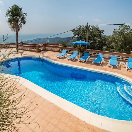 Homeholidaysrentals Malvina Villa *