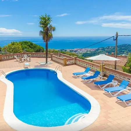 Homeholidaysrentals Malvina * Pineda de Mar